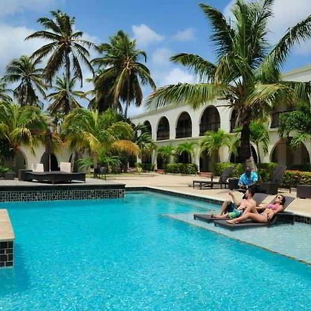 Talk Of The Town Beach Hotel & Beach Club By Gh Hoteles Oranjestad Luaran gambar