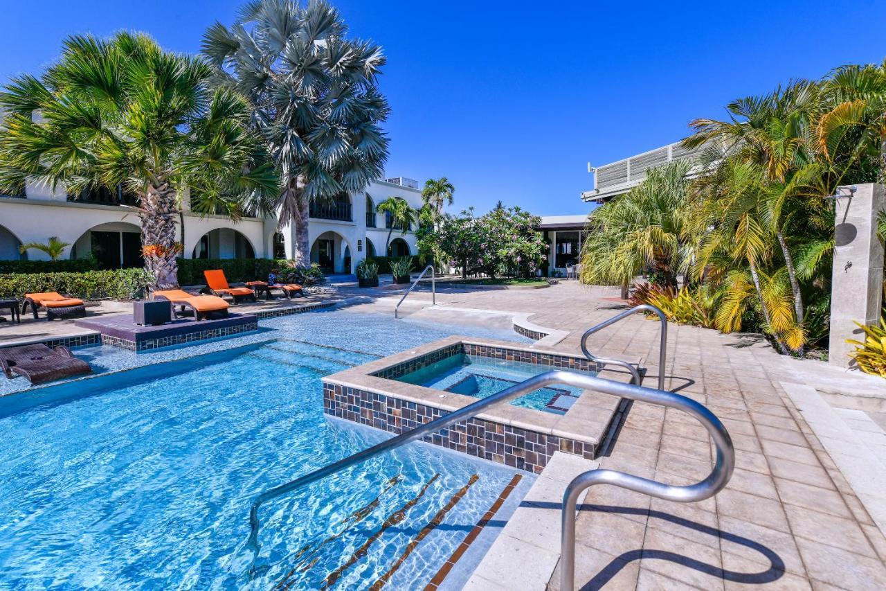 Talk Of The Town Beach Hotel & Beach Club By Gh Hoteles Oranjestad Luaran gambar