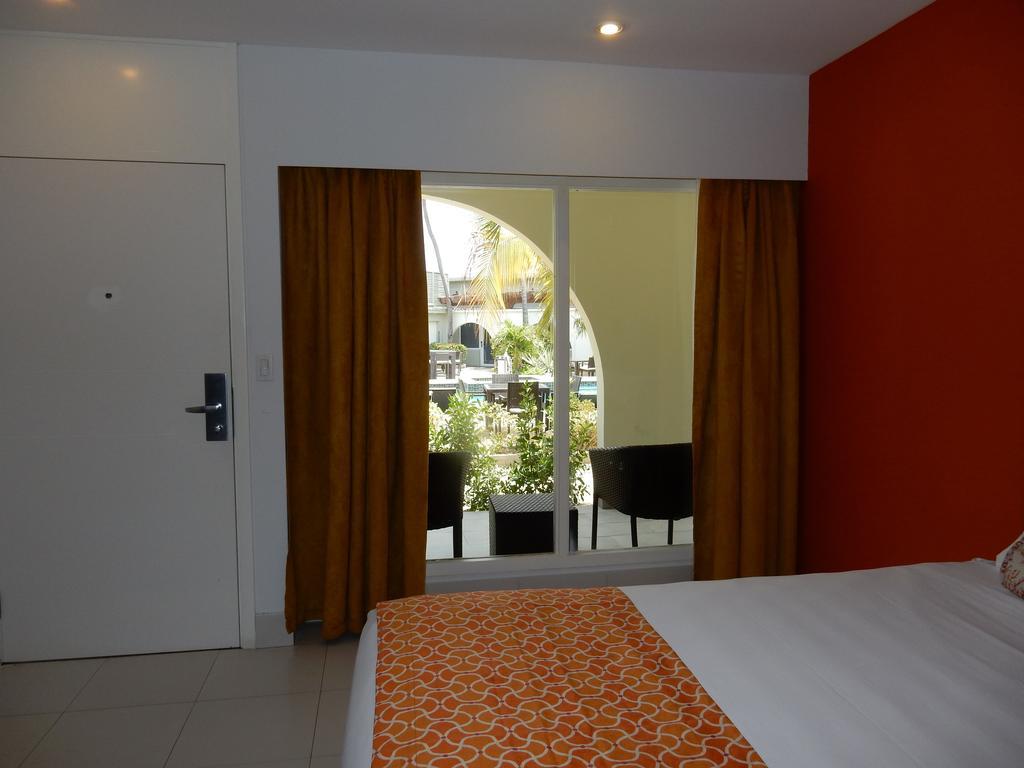 Talk Of The Town Beach Hotel & Beach Club By Gh Hoteles Oranjestad Luaran gambar